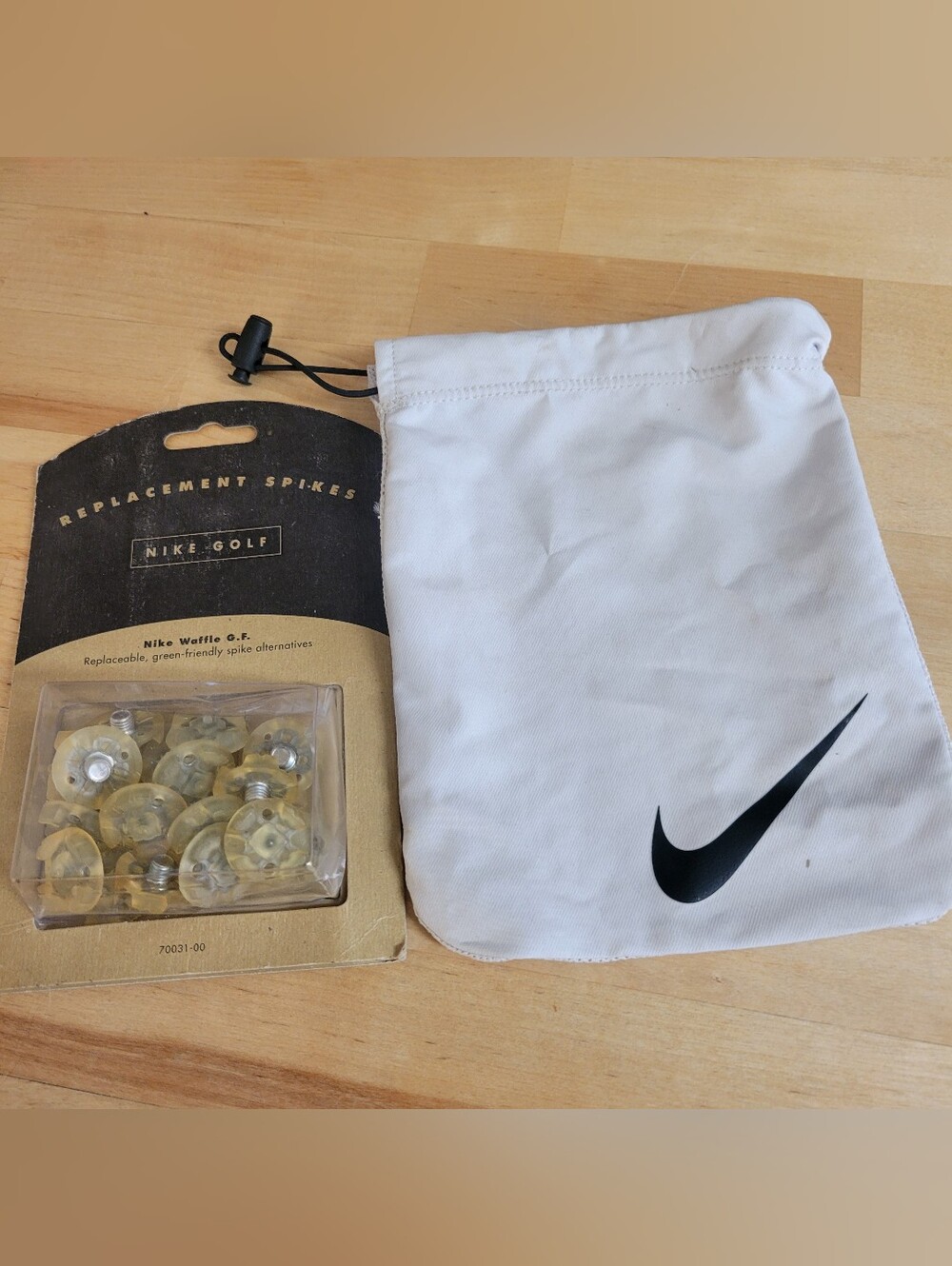 Nike Universal WAFFLE Golf Replacement Spikes Cleats - Fits All Nike Shoe